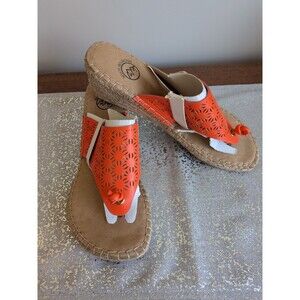 White Mountain Orange and Tan Sandals